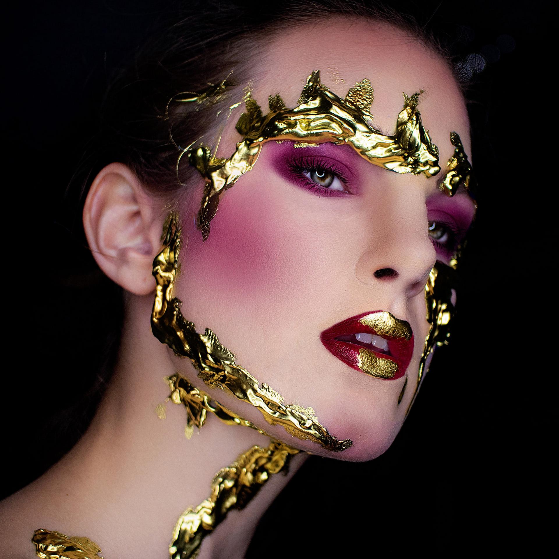 Kurz ​KREATIVNÍ MAKEUP EDITORIAL NA FOTOGRAFII