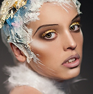 Kurz ​FOTOMAKEUP  A MAKEUP NA KAMERU